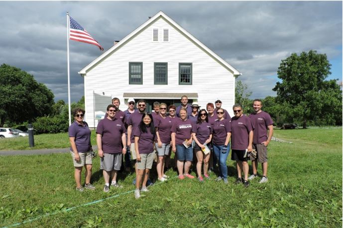 UniBank employees volunteering at Community Harvest Project